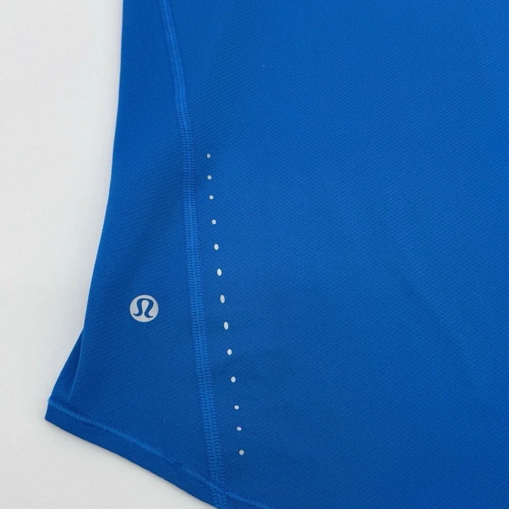 Lululemon Women's High Neck Run Train Tee Blue Size 6 Swiftly Workout Active Top